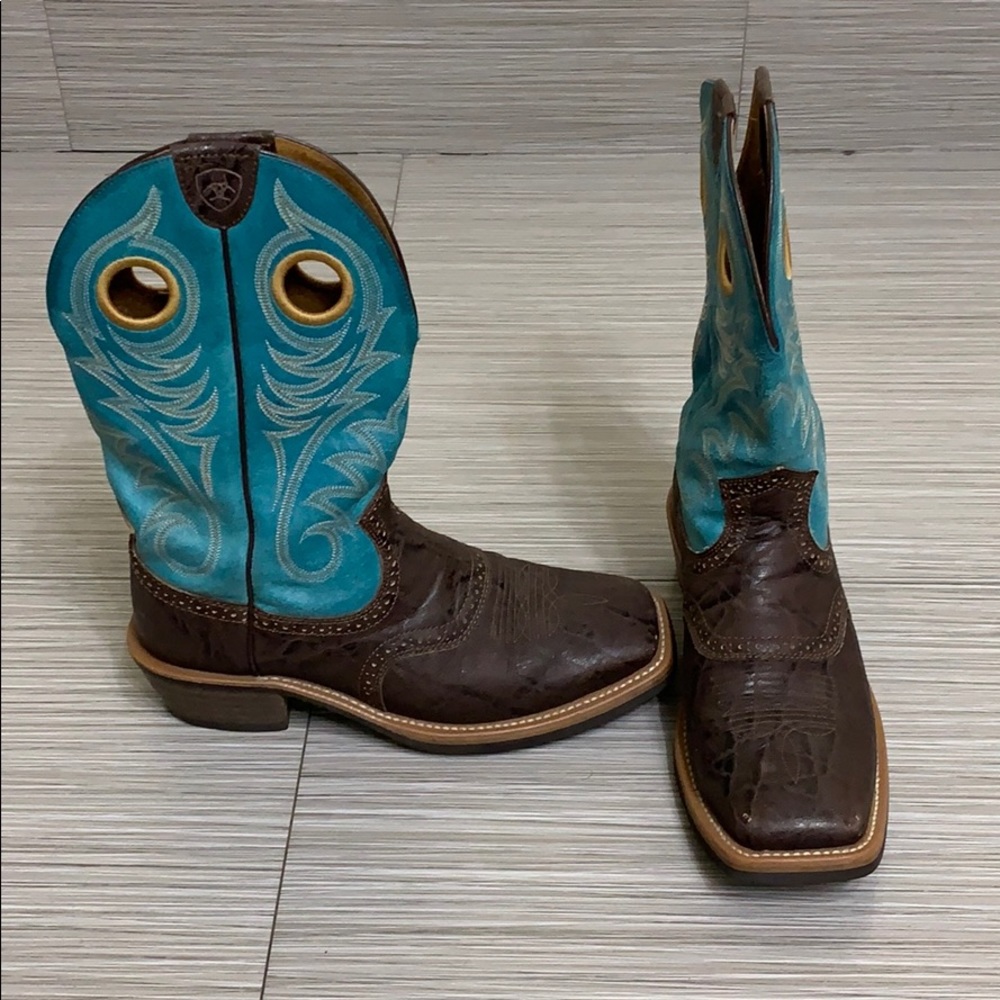 Men’s Ariat Boots - 8.5